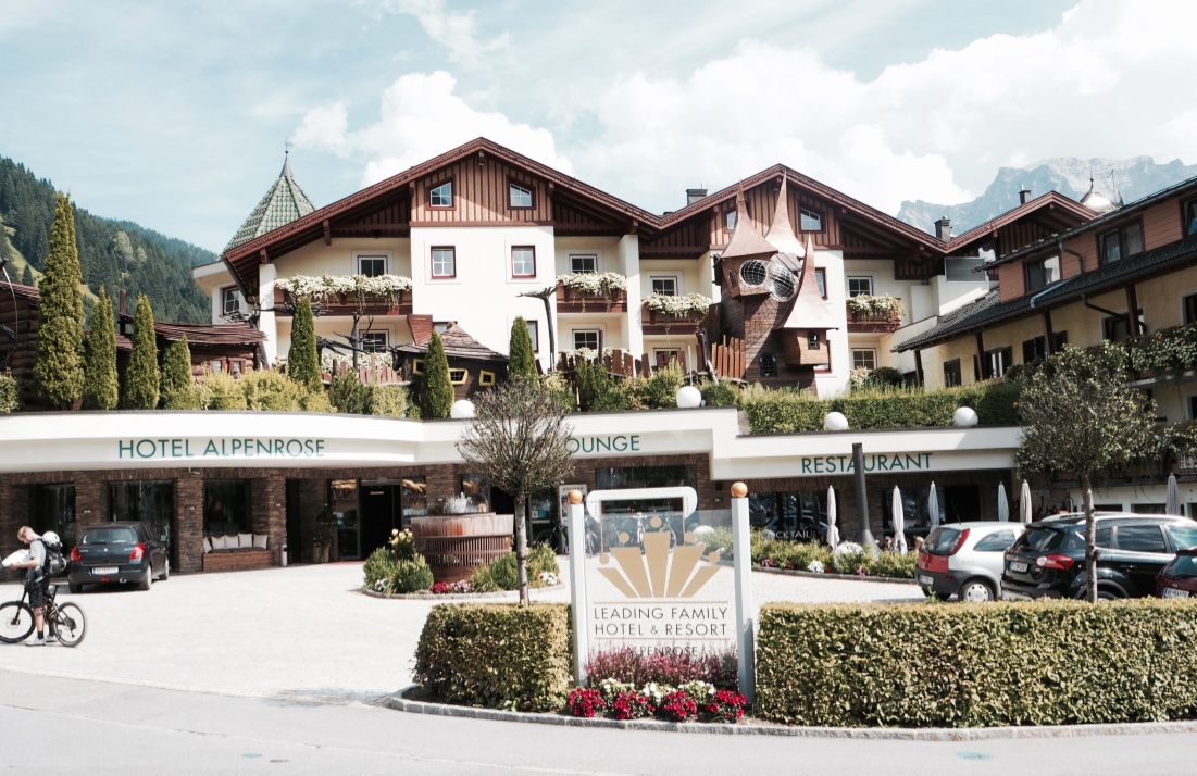Kinderhotel Alpenrose in Lermoos Tirol