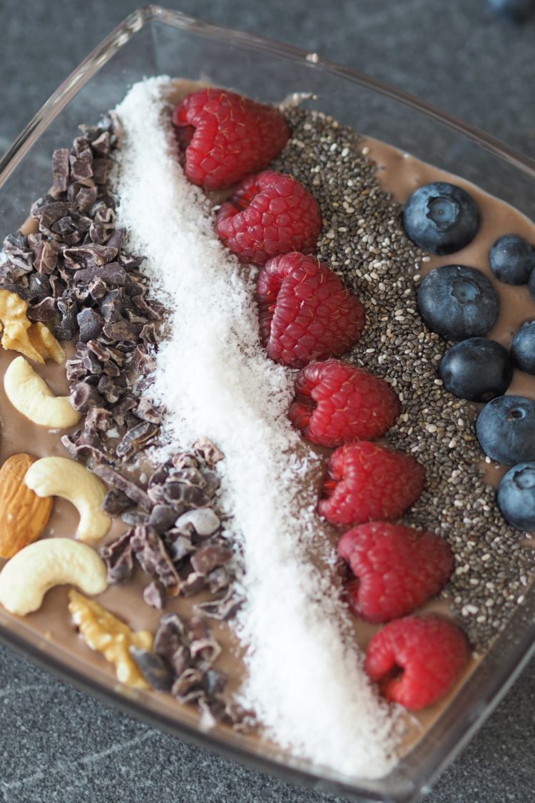 Tasty Tuesday auf Maison Pazi: es gibt eine Chocolate Peanutbutter Smoothie Bowl